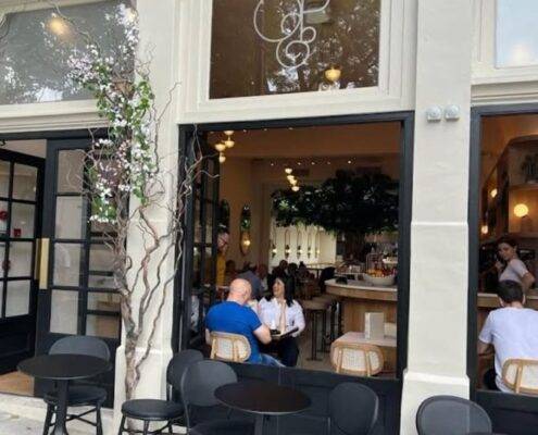 Outdoor dining at Oak & Poppy in Hampstead.